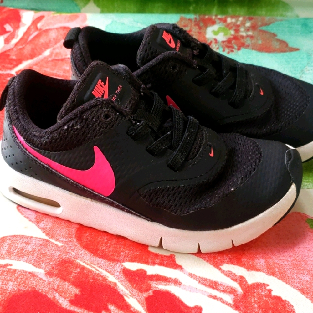 Toddler shoes